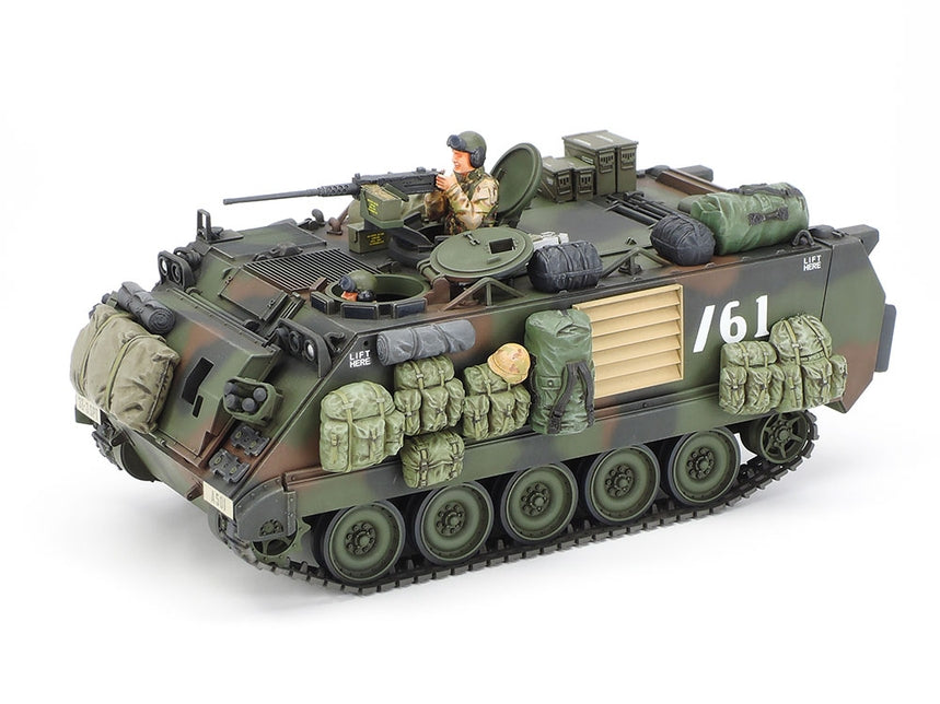 M113A2 Armored Person Carrier Tamiya escala 1:35