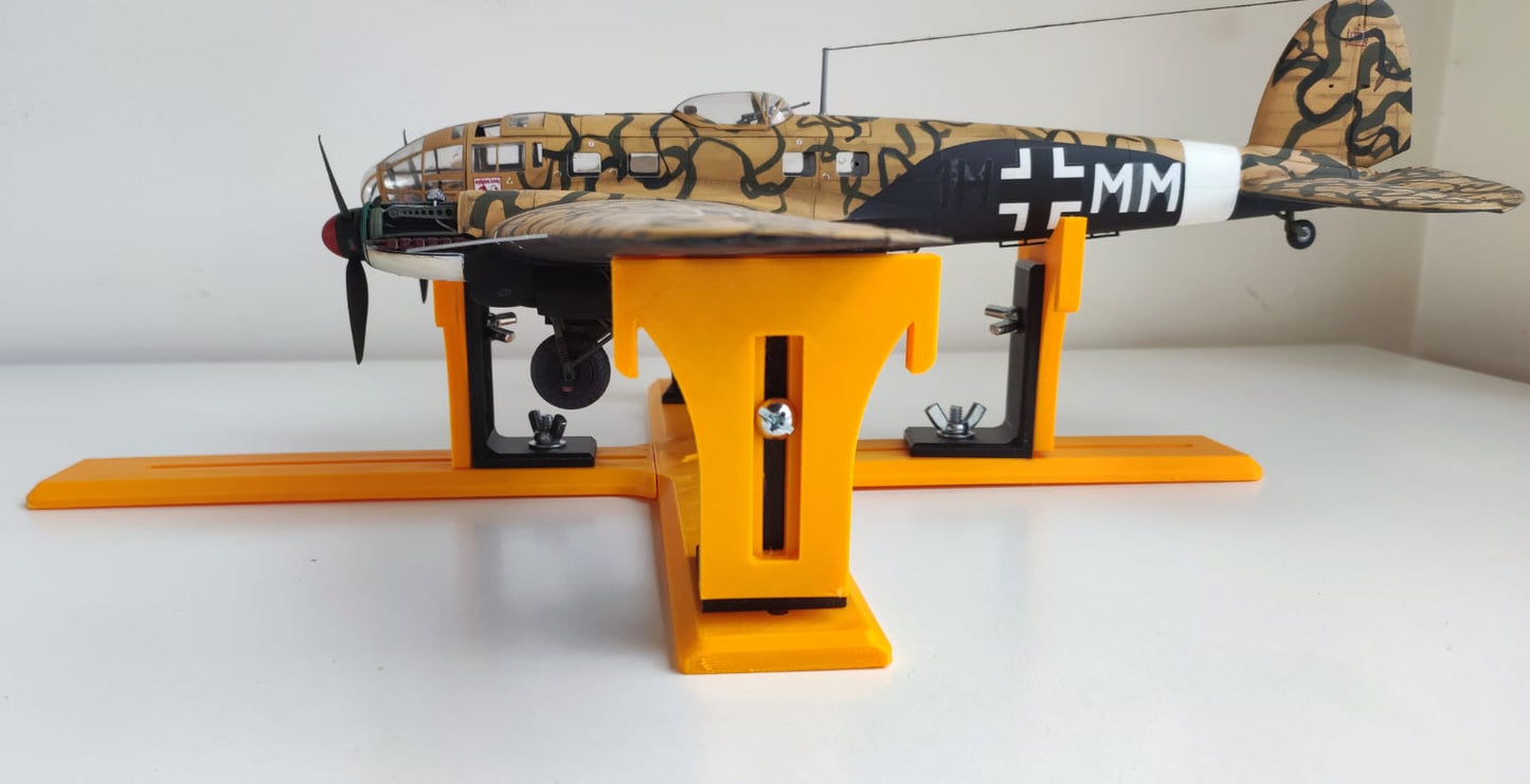 Scale Model Holder